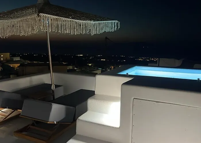 Oinos Luxury Suites