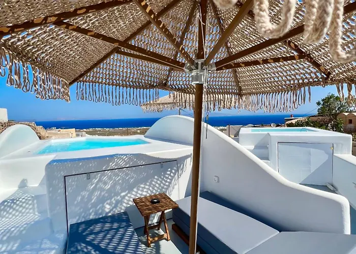 Oinos Luxury Suites
