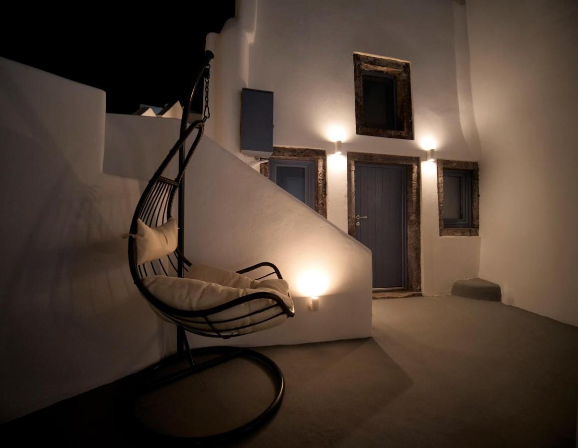 Oinos Luxury Villa Foinikia (Santorini)