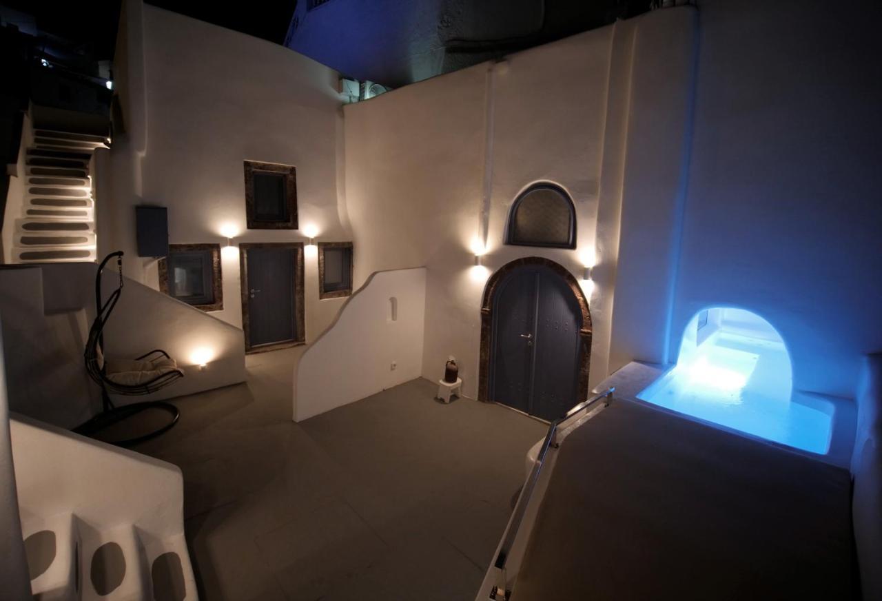 Oinos Luxury