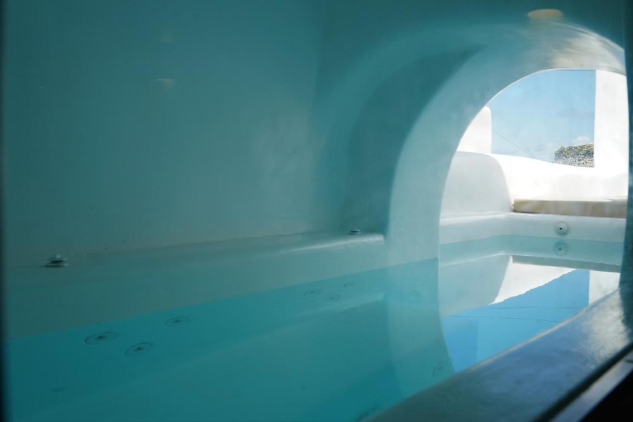 Oinos Luxury Foinikia (Santorini)