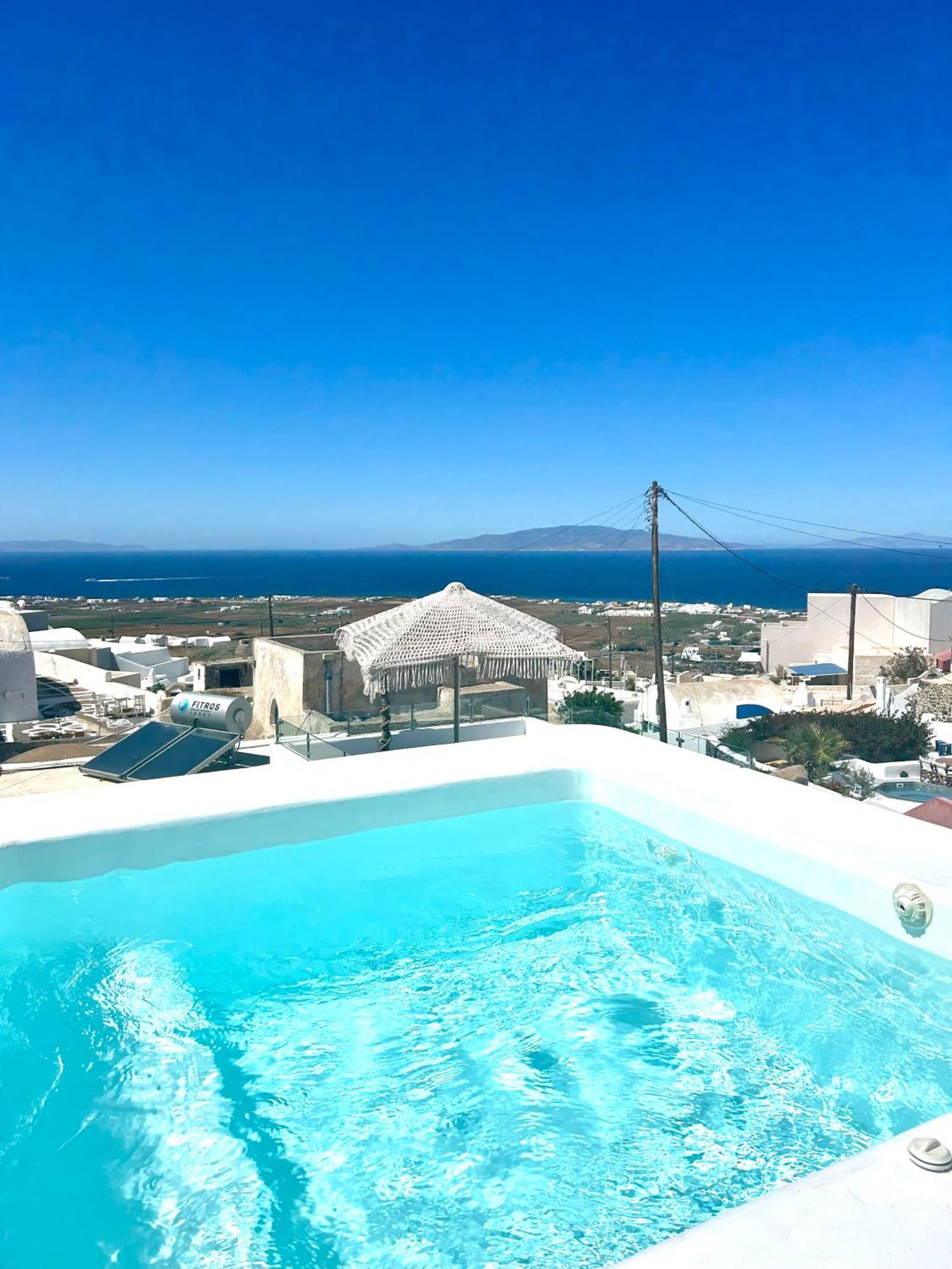 Oinos Luxury Foinikia (Santorini)