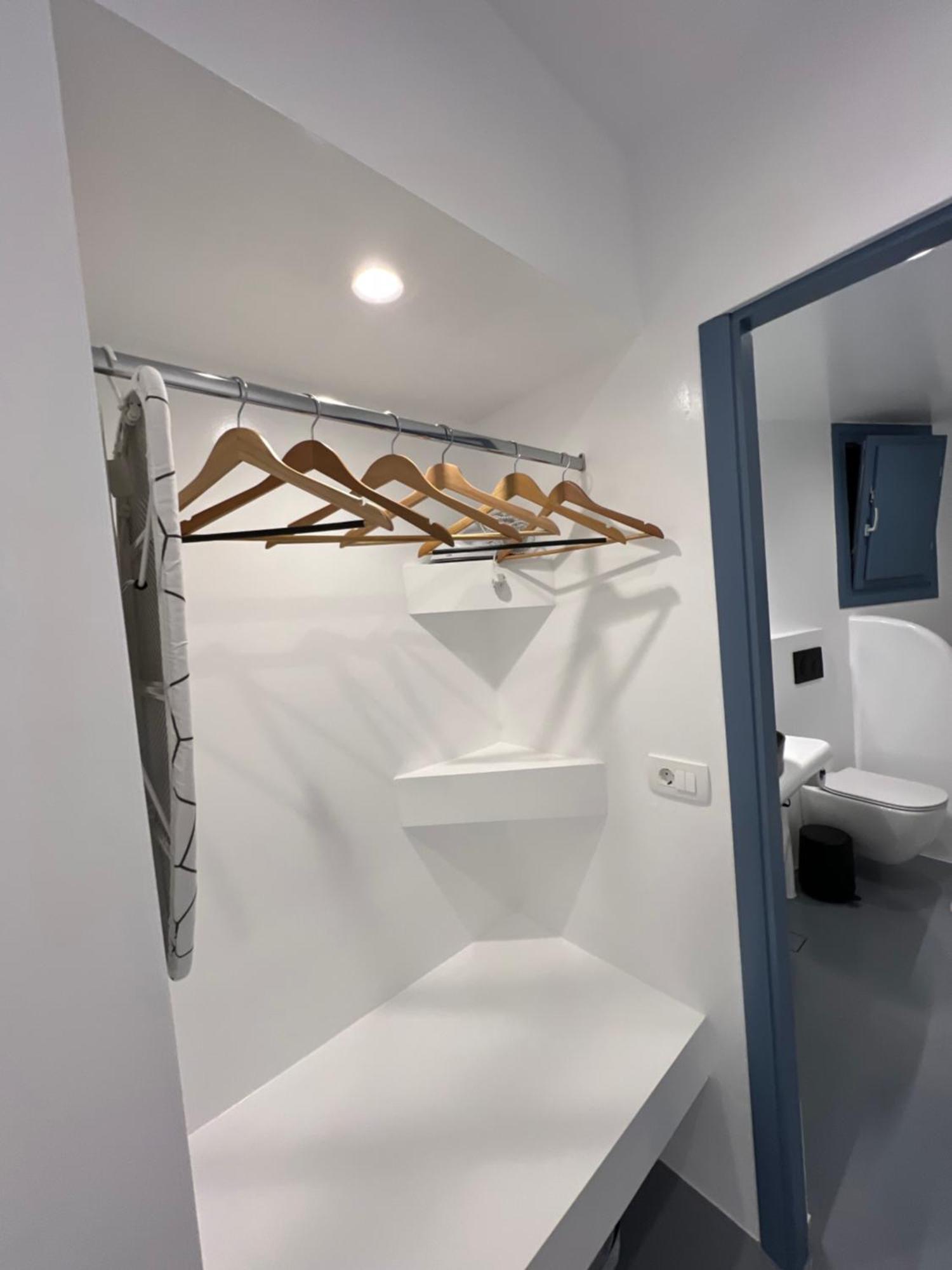 Oinos Luxury Villa *