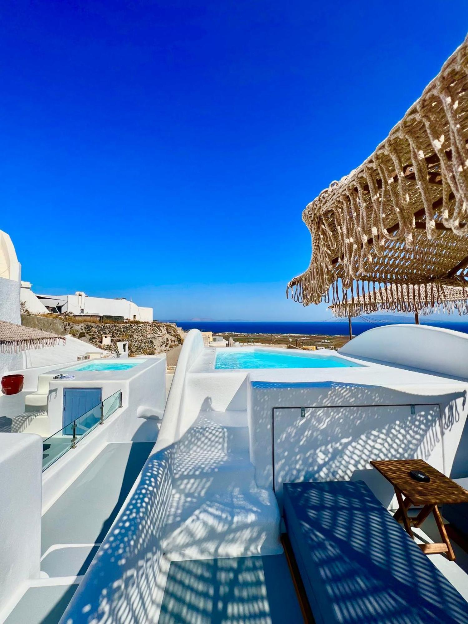 Oinos Luxury Villa Foinikia (Santorini)